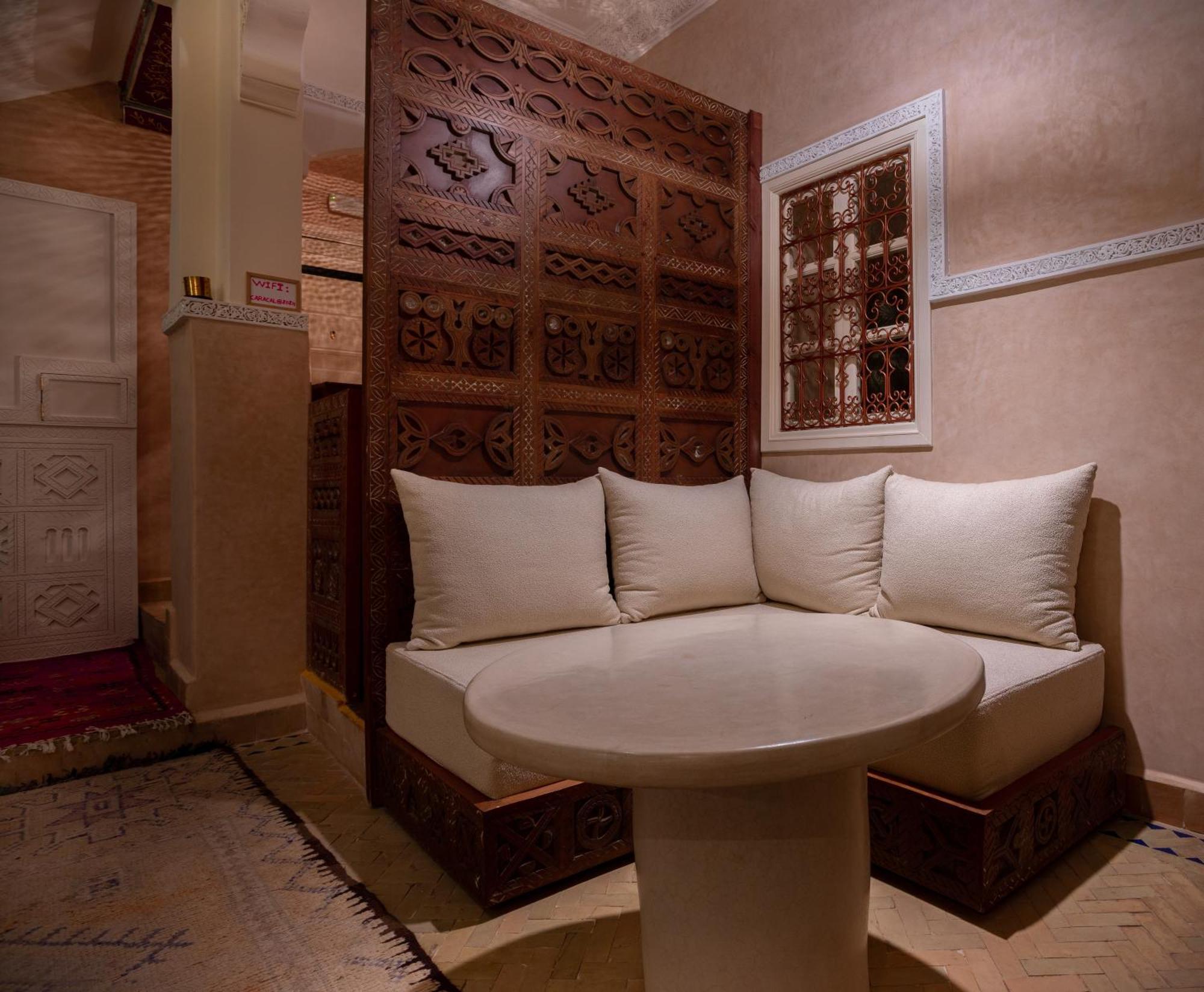 Riad Miss Caracal Marrakesh Bagian luar foto