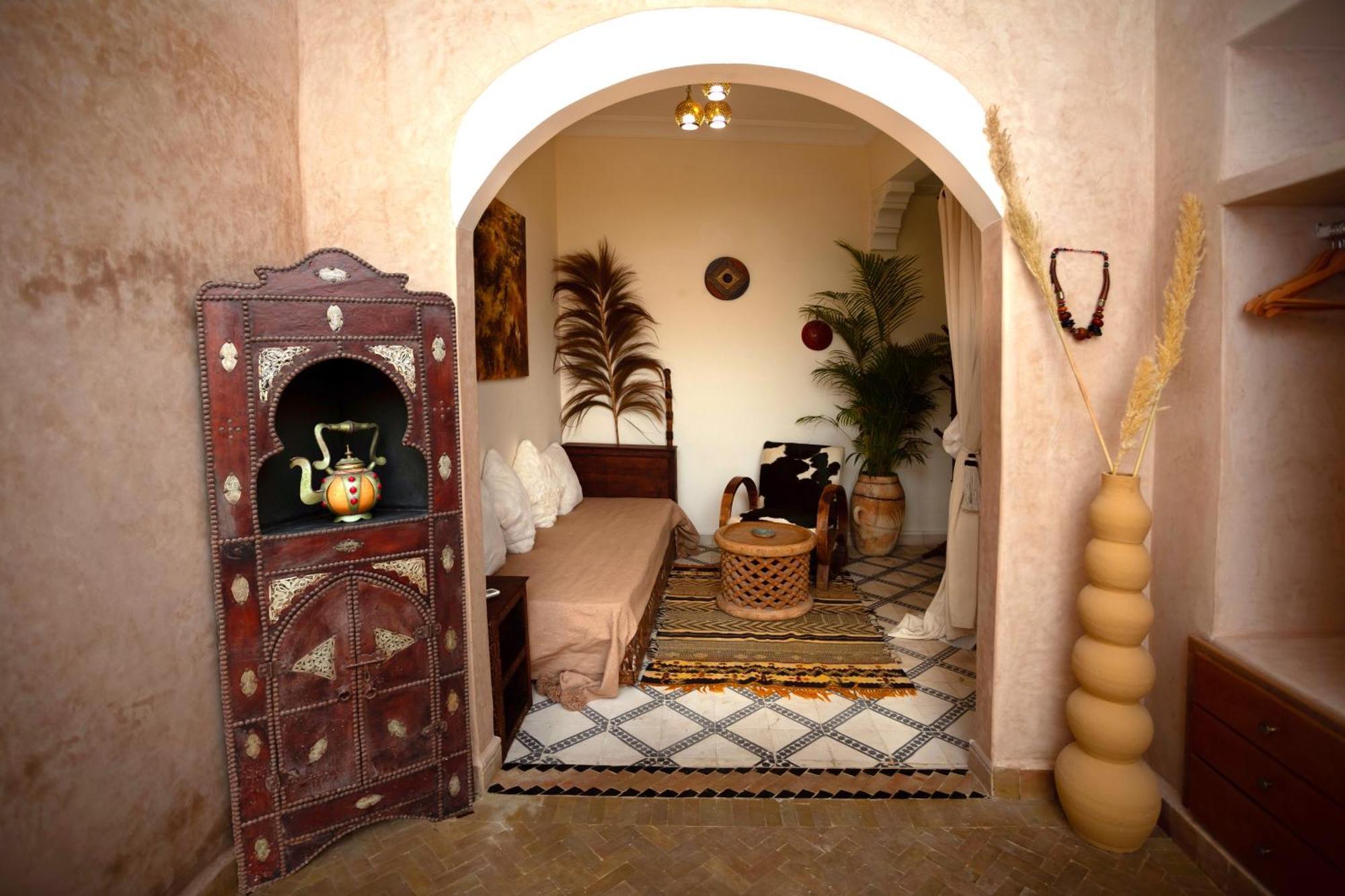Riad Miss Caracal Marrakesh Bagian luar foto