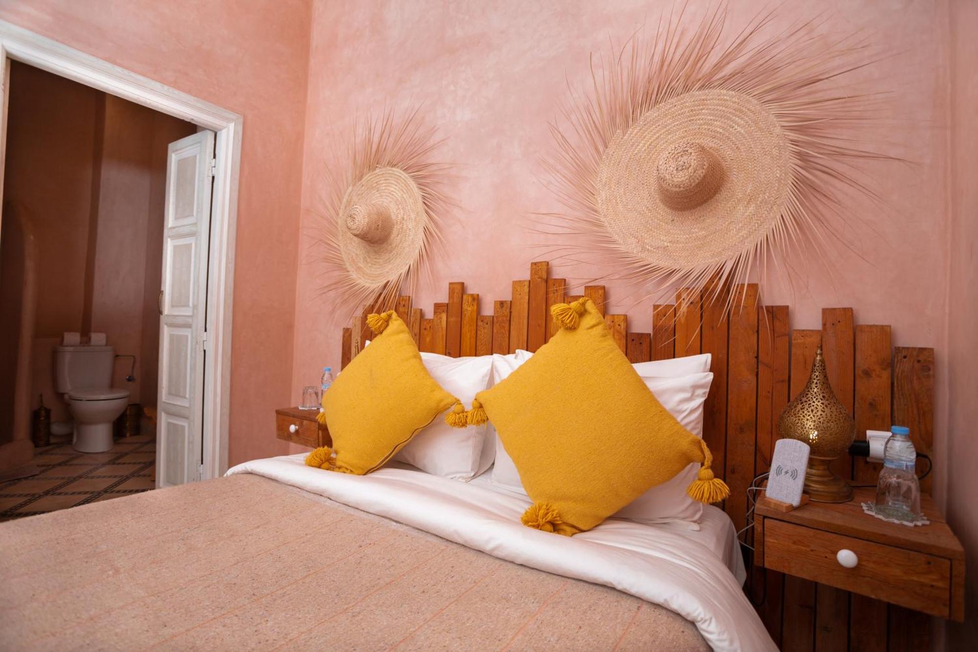 Riad Miss Caracal Marrakesh Bagian luar foto