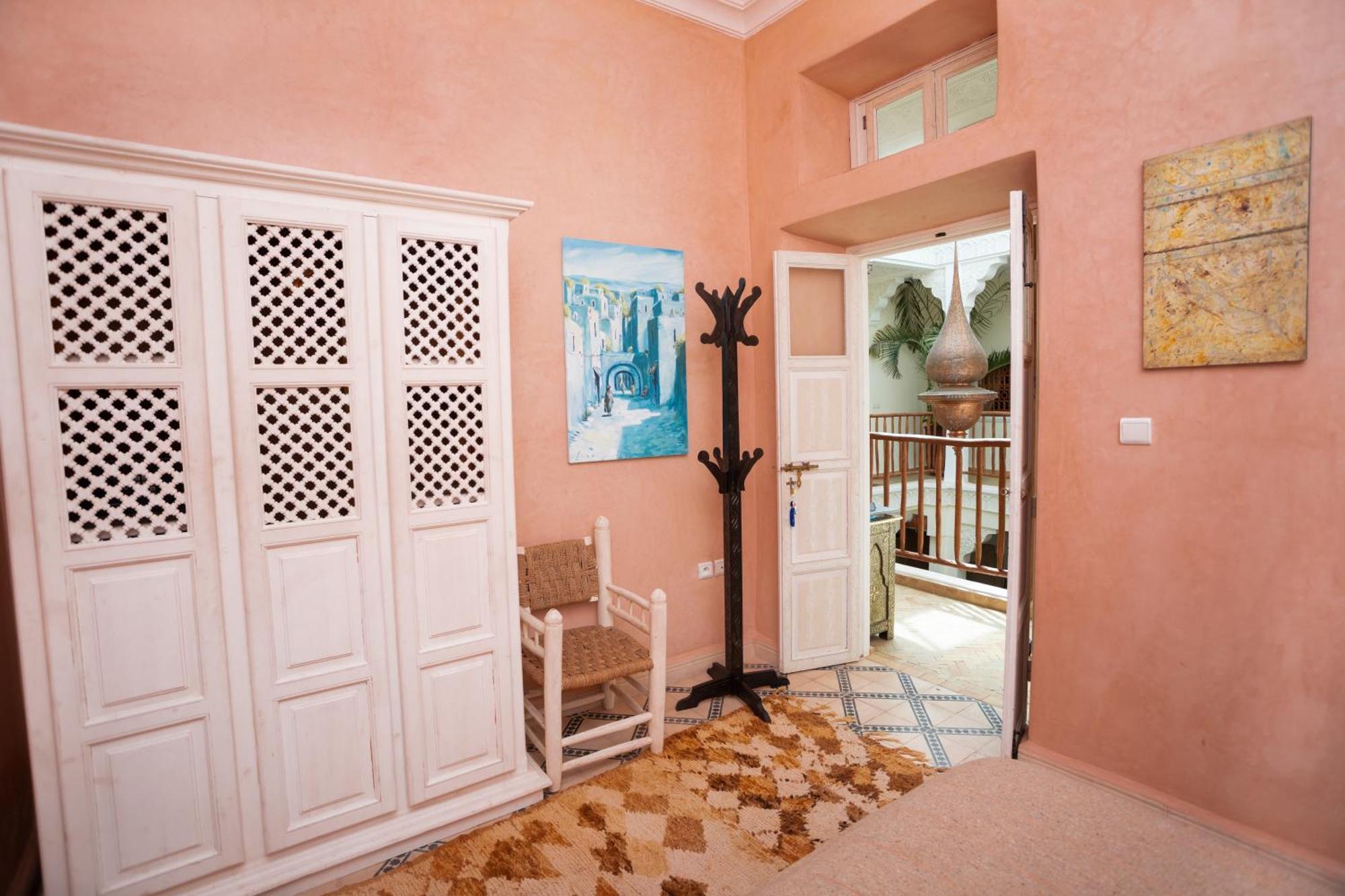 Riad Miss Caracal Marrakesh Bagian luar foto